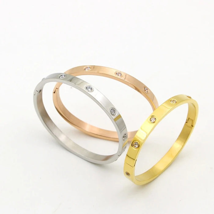 14k Gold Charming Bracelet