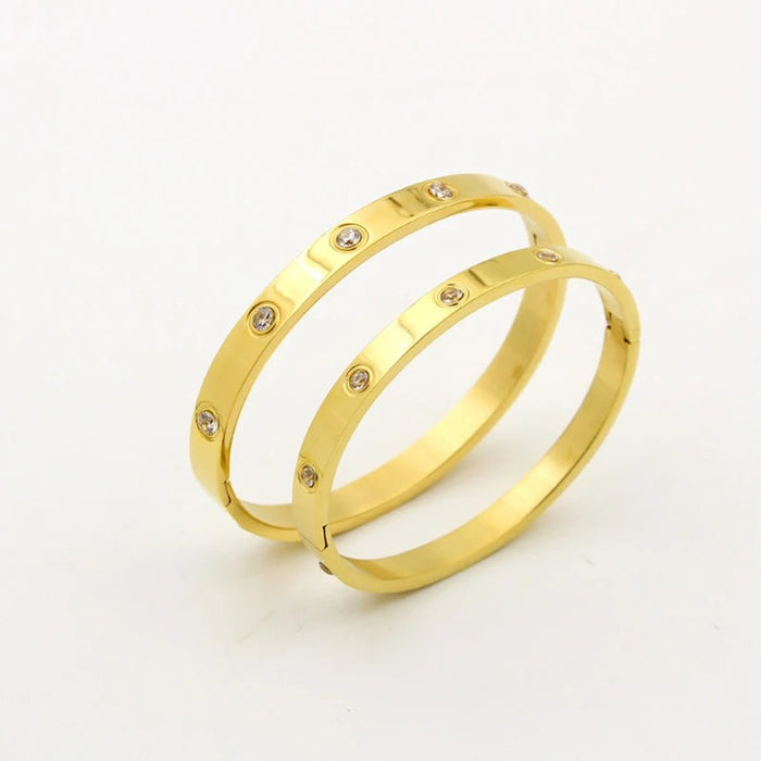 14k Gold Charming Bracelet