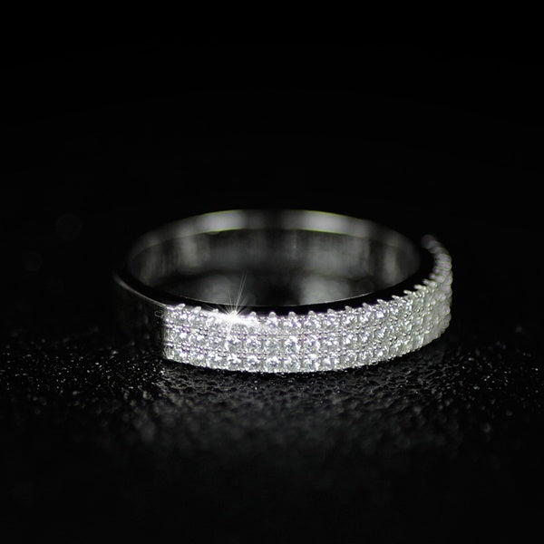 HOLLY TRIPLE ICED RING