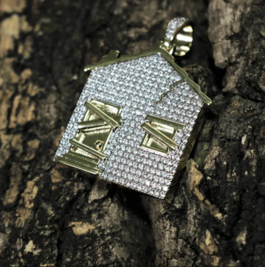 TRAP HOUSE PENDANT